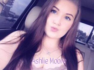 Ashlie_Moore