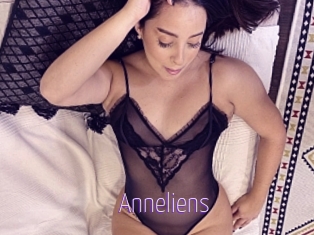 Anneliens