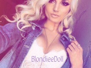 BlondieeDoll