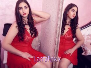 LarraFoxx