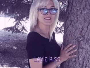 Leyla_kiss