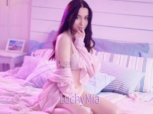 LuckyMia