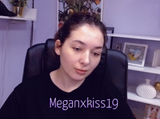 Meganxkiss19