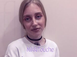 NikkiTouche