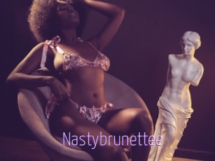 Nastybrunettee