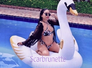 Scarbrunette