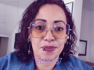 Staacy37