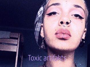 Toxic_artifakts