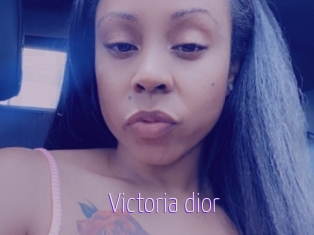 Victoria_dior